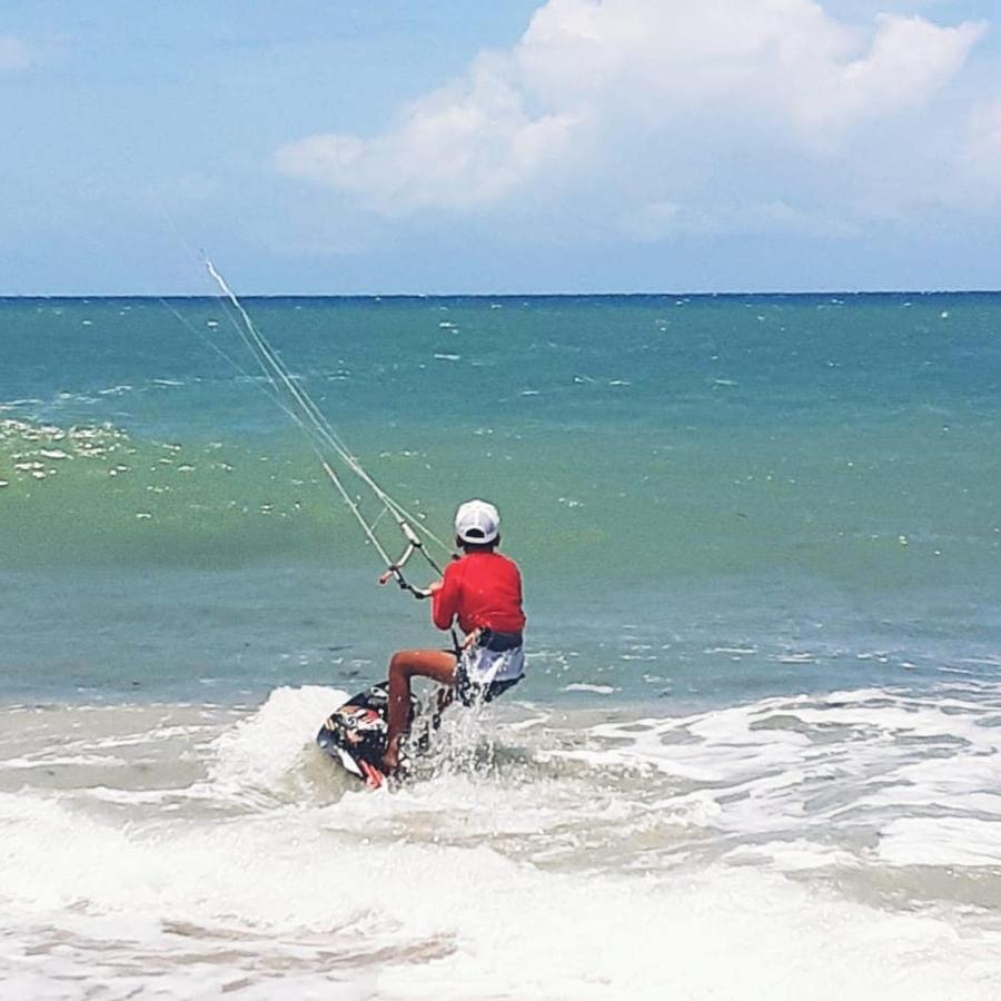 Hotel Casa Meus Amigos Kitesurf In The Center Of Cumbuco Exterior foto